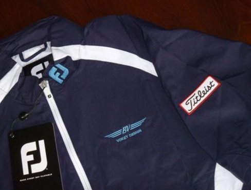 Where in the world can I find this jacket The Clubhouse Team Titleist