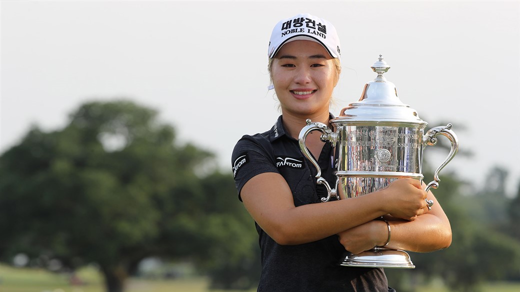 Jeongeun Lee6 embraces the Harton S. Semple trophy after winning the 74th U.S. Women's Open Championship